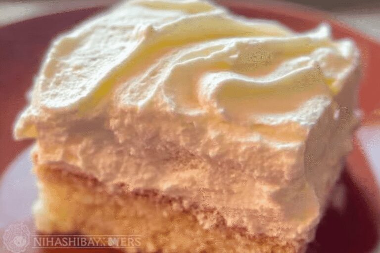 Whipped Cream Cheese Frosting 2.png