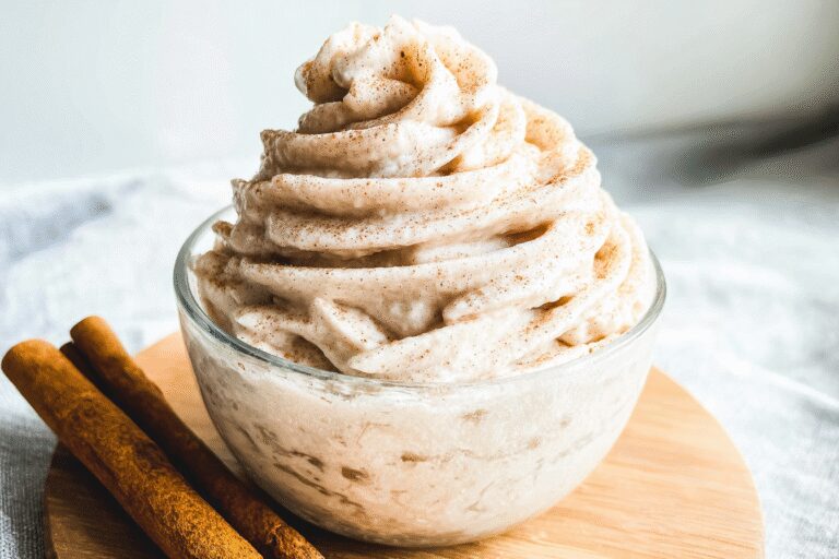 Cinnamon Cream Cheese Frosting 61.png