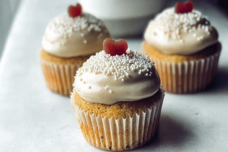 Romeo And Juliet Cupcakes 69.png