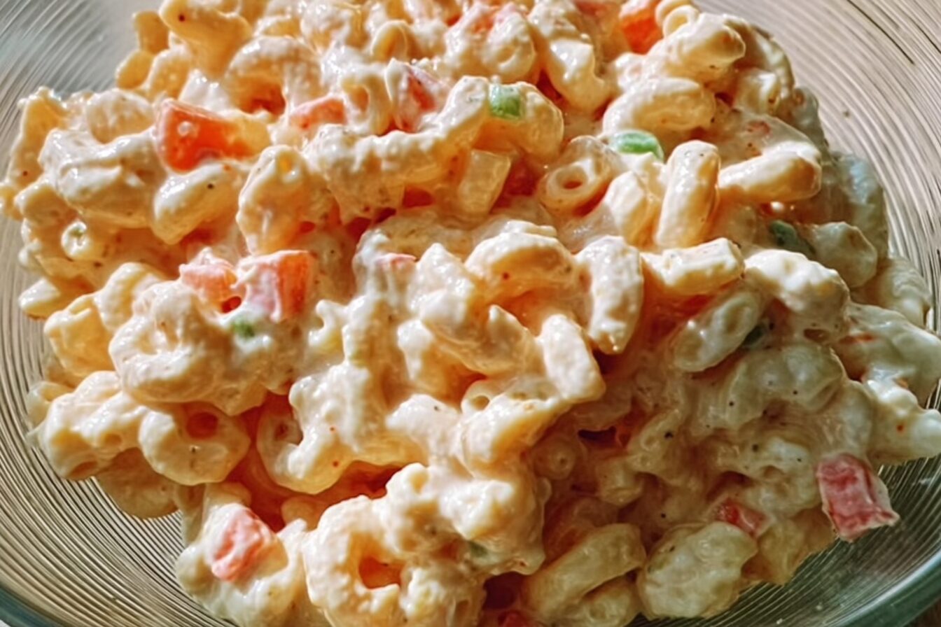 Traditional Hawaiian Macaroni Salad