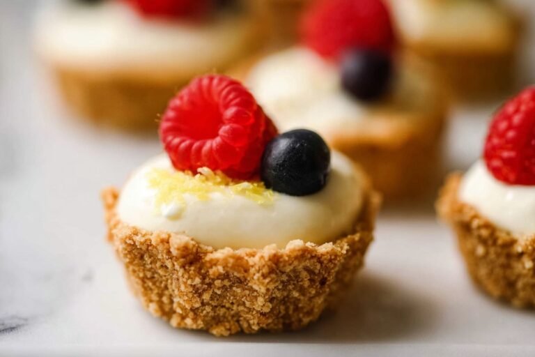 Mini No-Bake Lemon Cheesecake Tarts 17.png