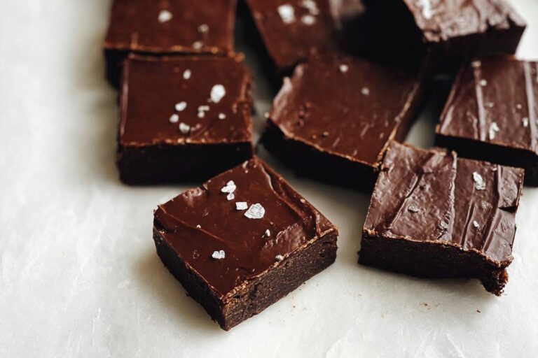 Raw Chocolate Brownies 9.png
