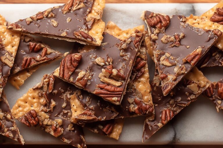 Saltine Cracker Toffee 23.png