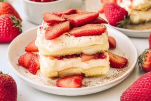 Strawberry Tiramisu 45.png
